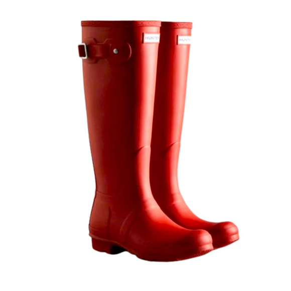 Hunter Shoes - HUNTER Original Tall Rainboot in Matte Military Red, Size 7, NEW in box